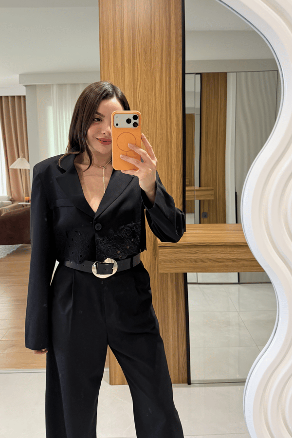 Vivica Siyah Nakışlı Blazer Ceket
