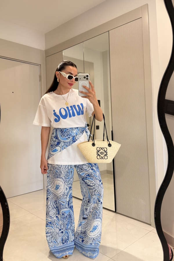 Olenda Şal Bağlamalı Yazı Baskılı Oversize Tshirt