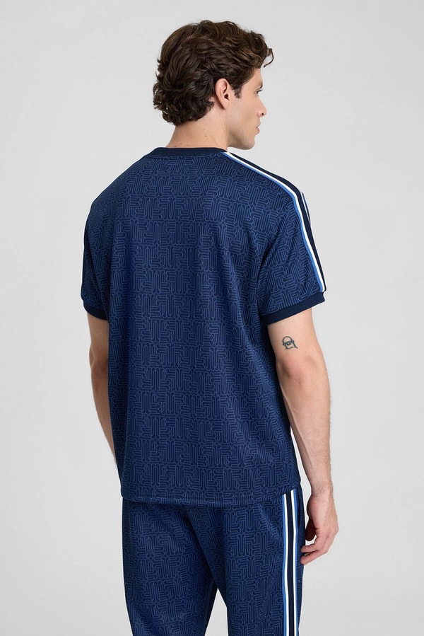 Mısırlı Erkek Jakarlı İnterlok  Monogram Desenli Tiktak Detaylı T-shirt Lacivert