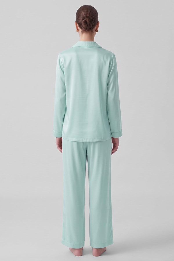 Mısırlı Kadın Bambu Saten Biye Detaylı Pijama Takımı Çağla Yeşili