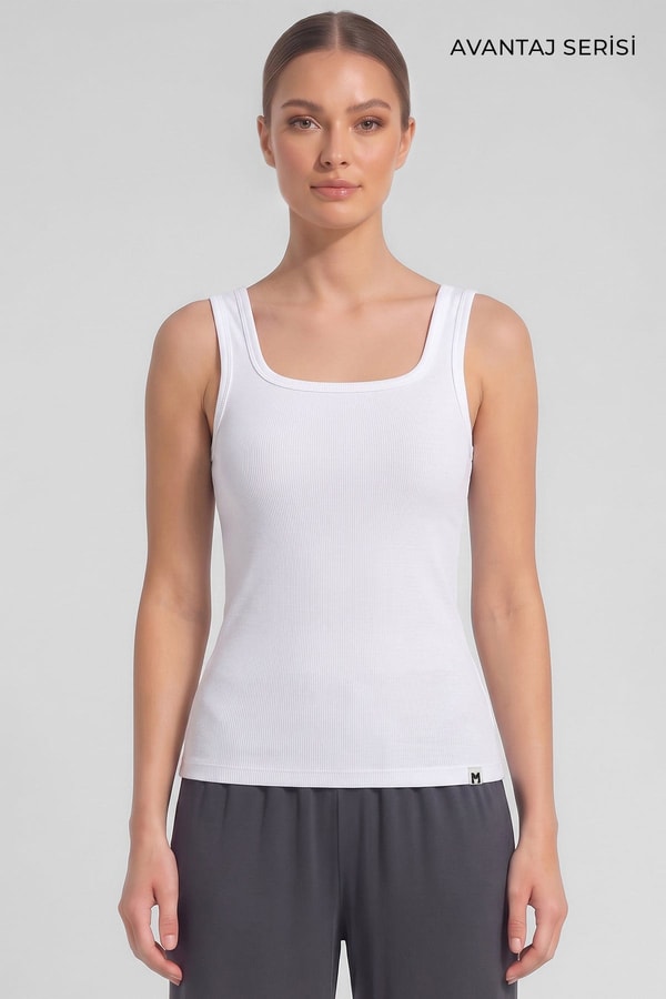 Mısırlı Kadın Kaşkorse Sırt Açık Askılı T-shirt Beyaz