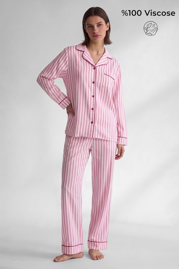 Mısırlı Kadın Viskon Kırmızı Çizgili Pijama Takım Pembe