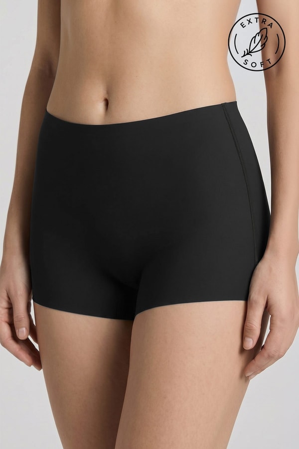 Mısırlı Lazer Kesim Shorty Siyah