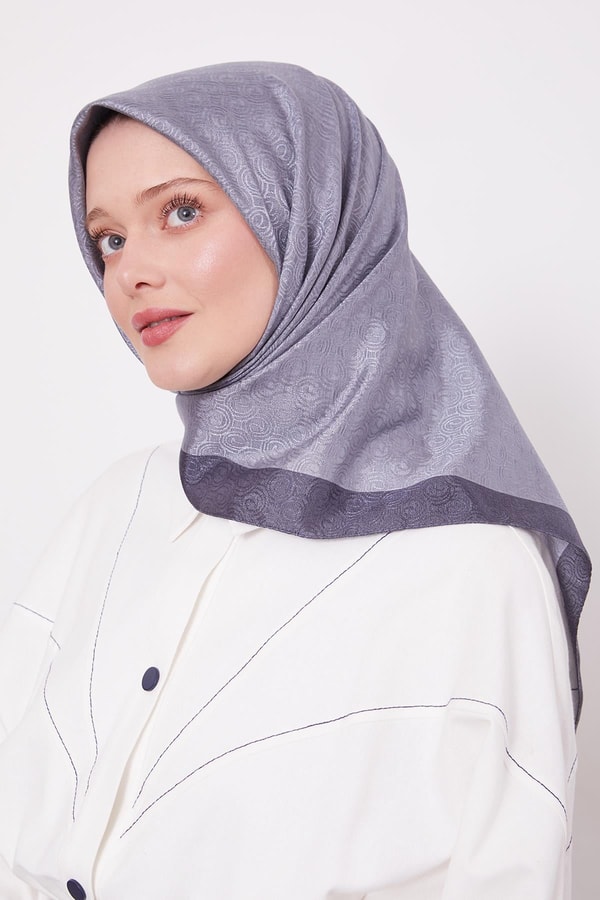 Açık Antrasit Halka Desen Monogram Eşarp