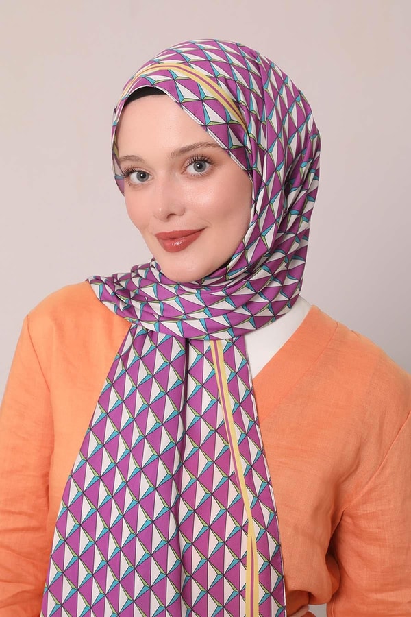 Açık Mor Üçgen Desen Club Şal