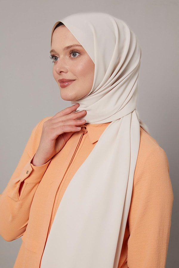 Açık Vizon Düz Trend Şal