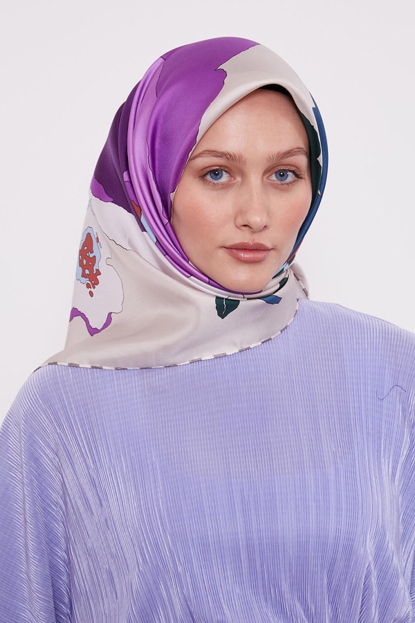 Bej Çizim Çiçek Desen Twill İpek Eşarp