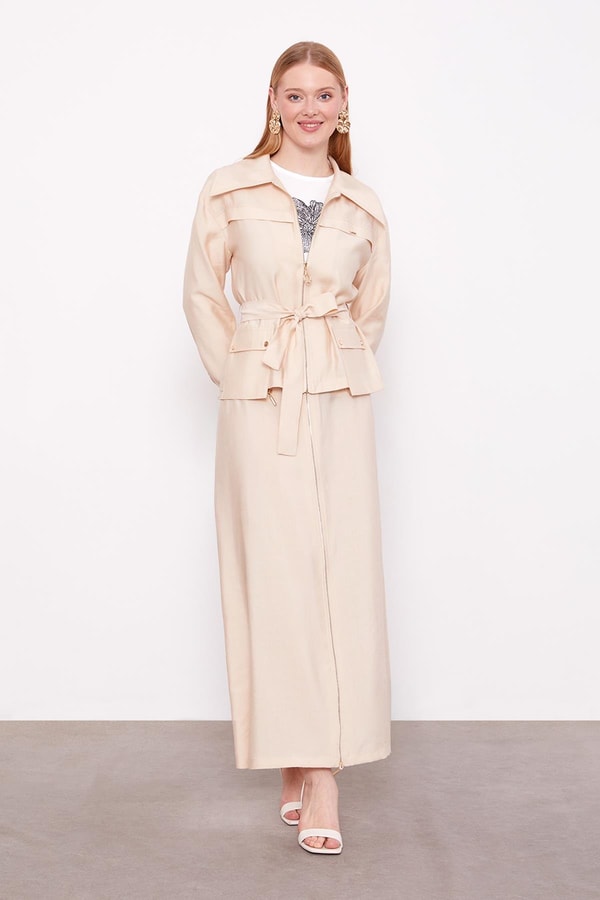 Bej Kuşak Detaylı Etek Takım