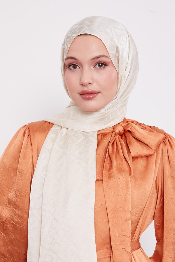 Bej L Desen İtalyan Jakar Şal