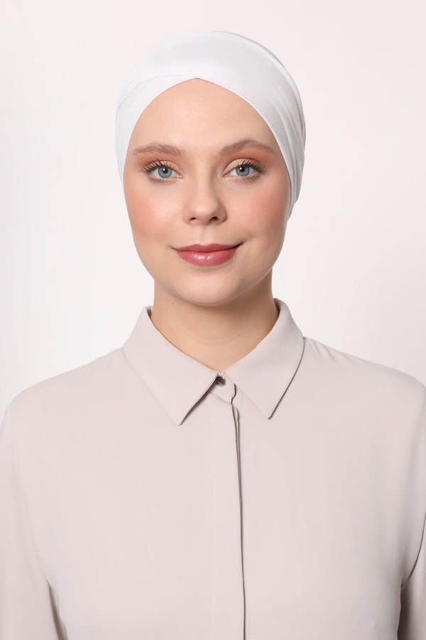 Beyaz Climafit Çapraz Bone