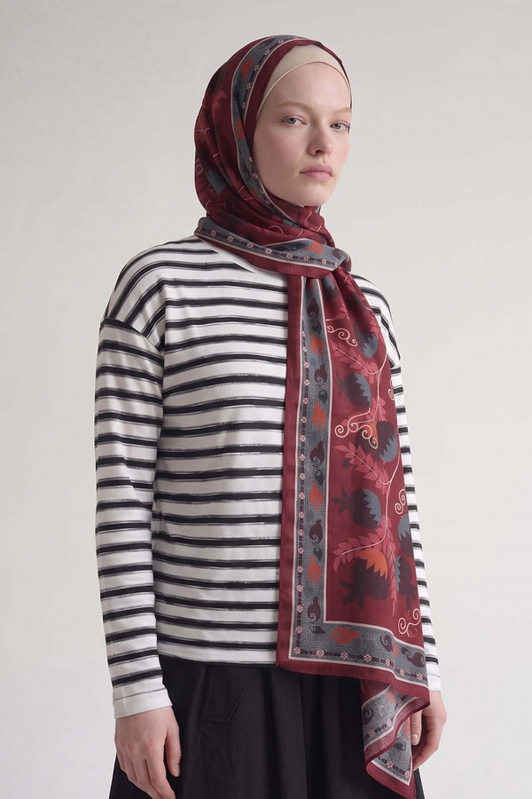Bordo Nar Desenli Royal Şal