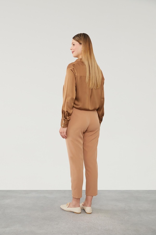 Camel Çift Pliseli Kumaş Havuç Pantolon