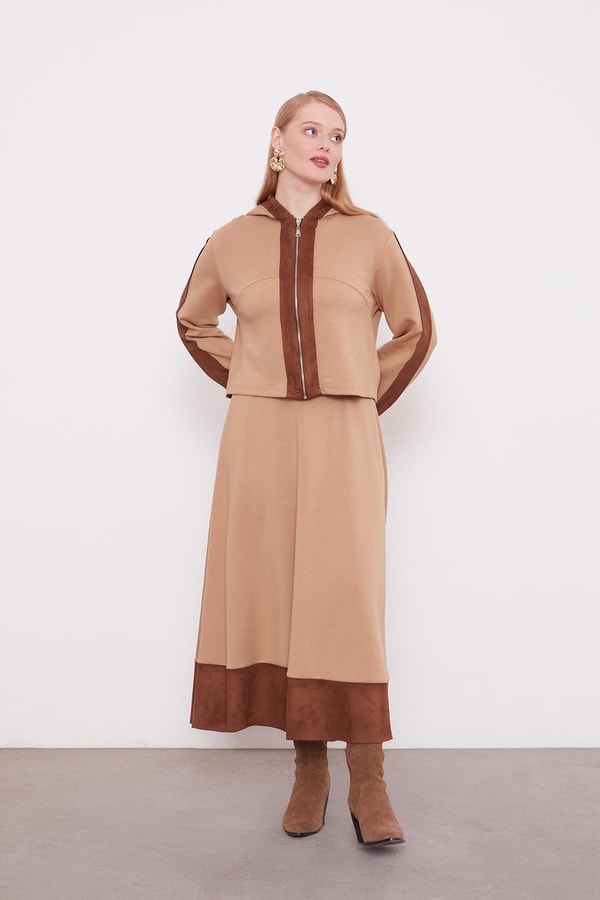 Camel Kısa Hırkalı Fermuar Kapamalı Etek Takım
