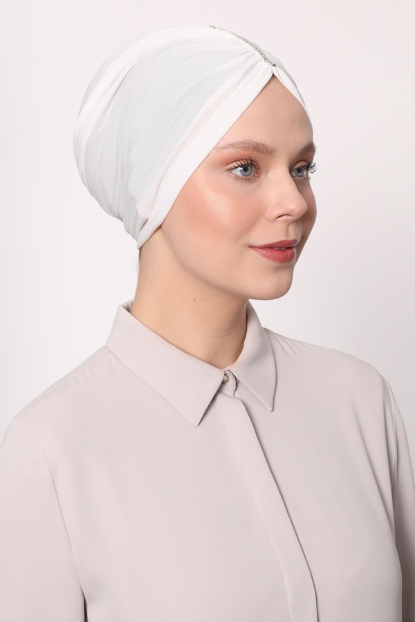 Ekru Taş Detay Bone