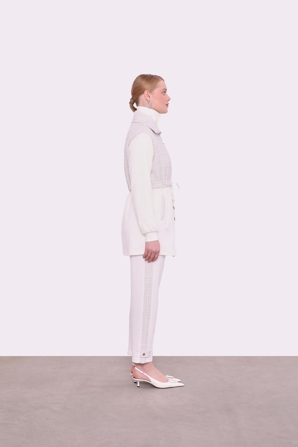 Ekru Tüvit Üst Detaylı İkili Takım