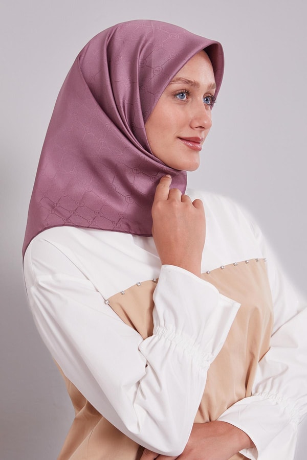 Gül Kurusu L Desen Monogram İpek Eşarp