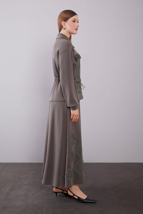 Haki Büzgü Yama Detaylı Etek Takım