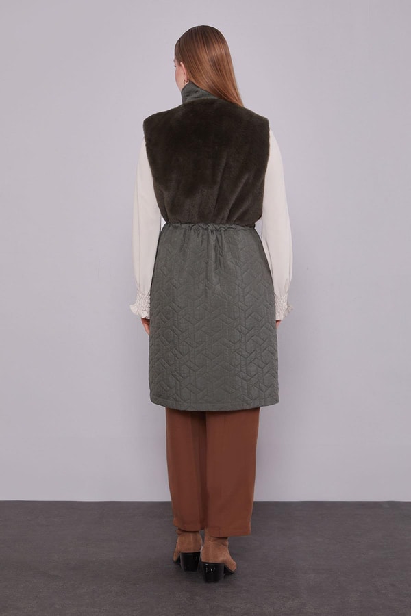 Haki Kürk Detaylı Yelek