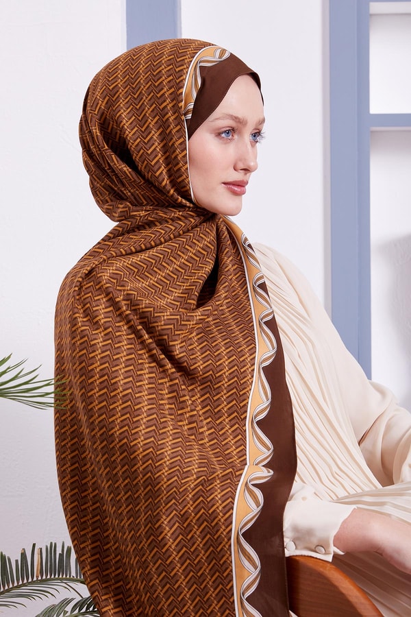 Hardal Labirent Desen Royal Şal