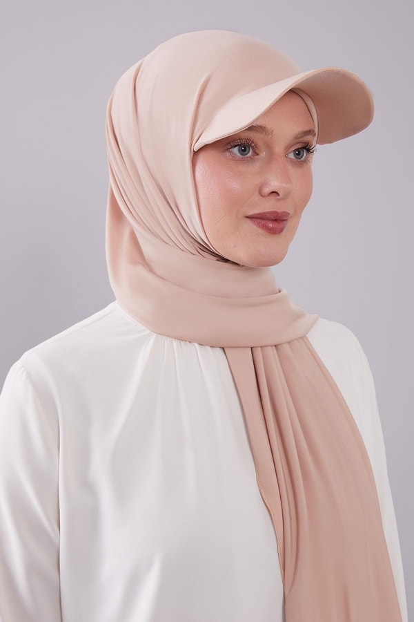 Koyu Bej Pratik Şapkalı Şal