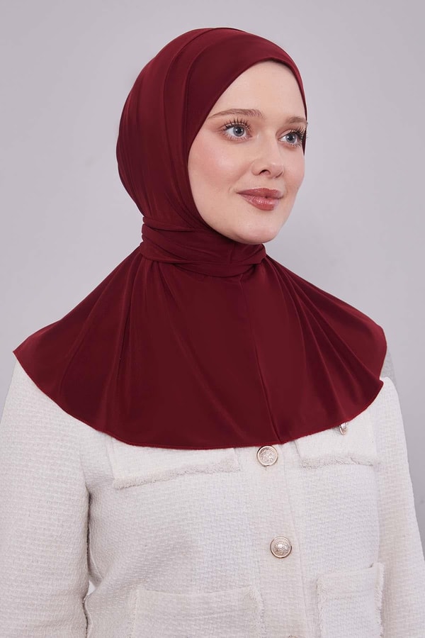 Koyu Bordo Pratik Spor Çıtçıt Şal Bone