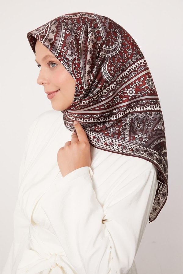 Koyu Bordo Karışık Hint Desen Twill İpek Eşarp