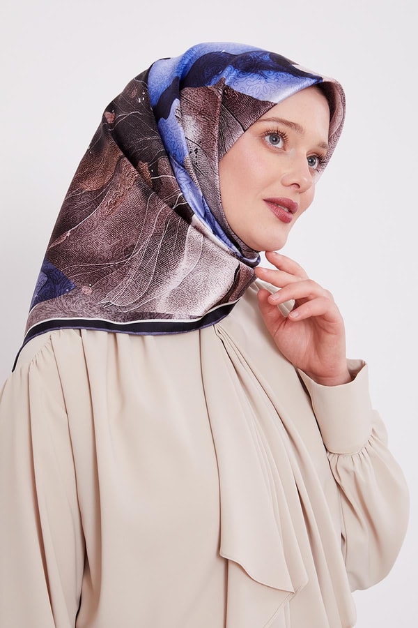 Koyu Lacivert Soyut Ebruli Desen Twill İpek Eşarp