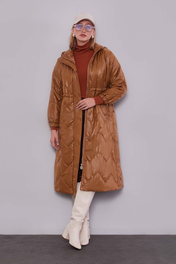 Kahve Şerit Kol Detaylı Şişme Mont