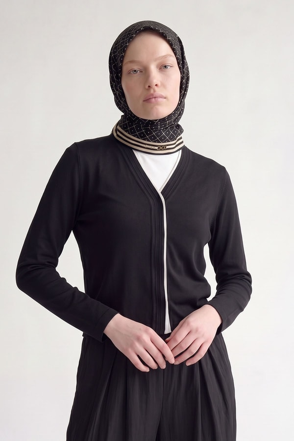 Kemer Detaylı Twill İpek Eşarp Siyah