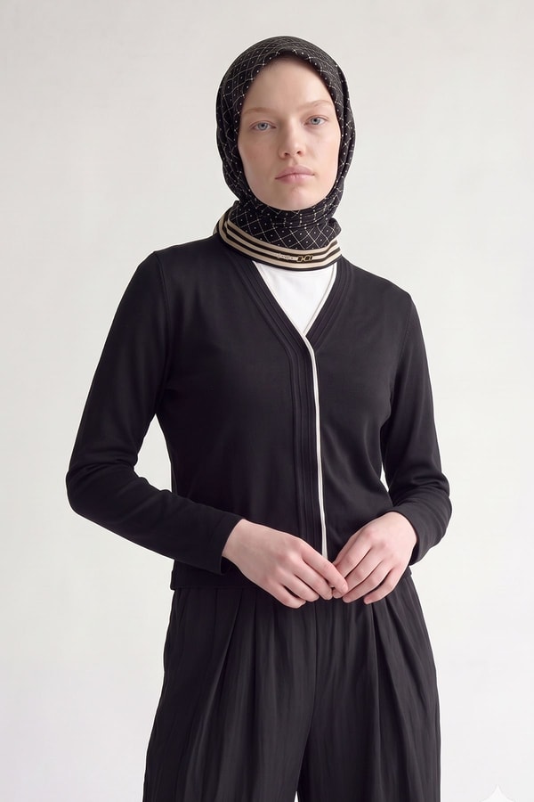 Kemer Detaylı Twill İpek Eşarp Siyah