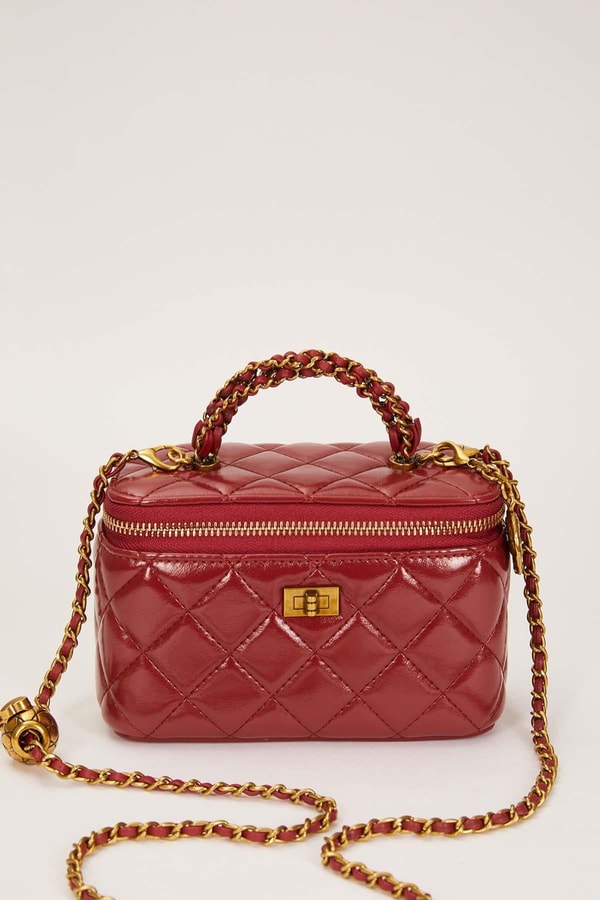 Kırmızı Ayarlanabilir Askılı Kutu Form El Çantası