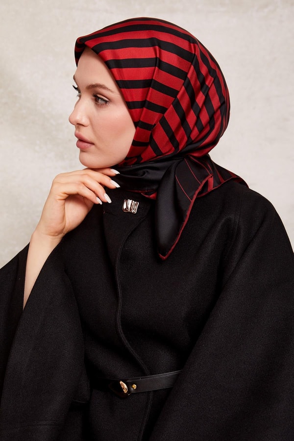 Kırmızı Şerit Desenli Twill İpek Eşarp