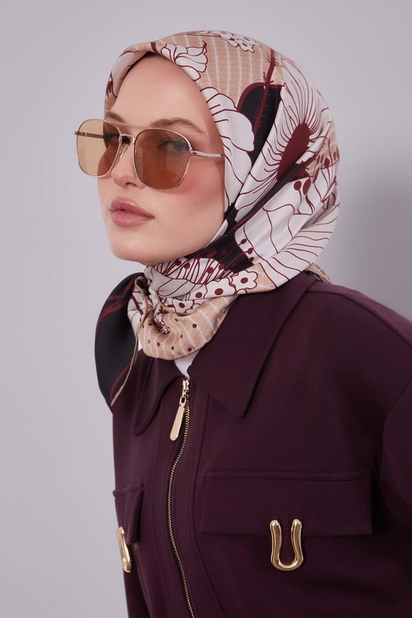 Koyu Lacivert Zambak Çiçek Desen Twill İpek Eşarp