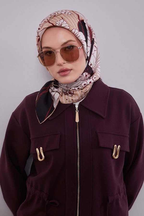 Koyu Lacivert Zambak Çiçek Desen Twill İpek Eşarp