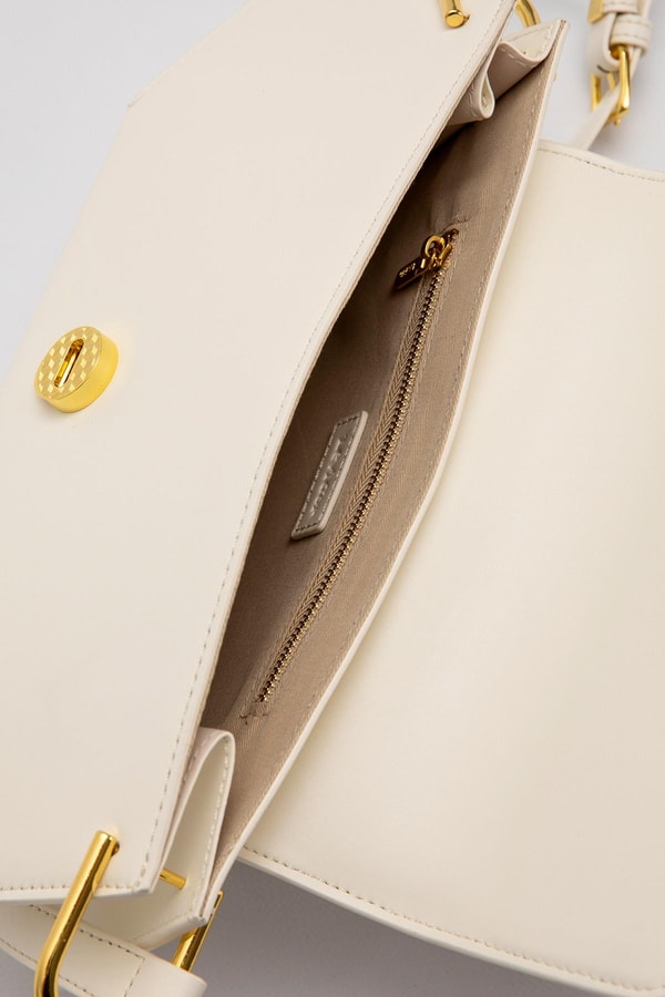 Krem Oval Gold Aksesuarlı Omuz Çantası