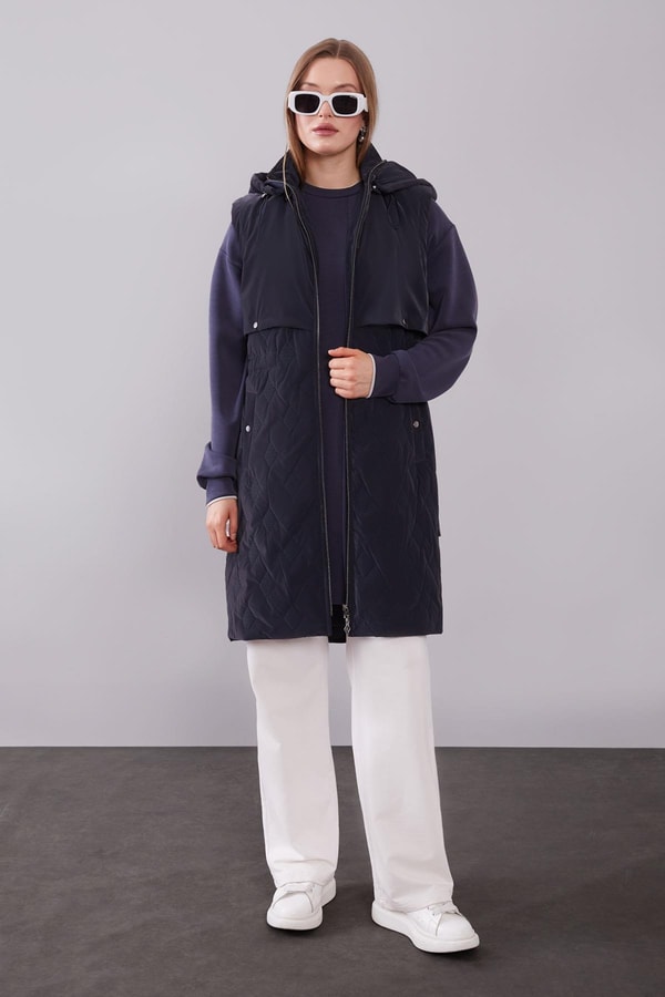 Lacivert Çıtçıt Rüzgarlık Detaylı Şişme Yelek