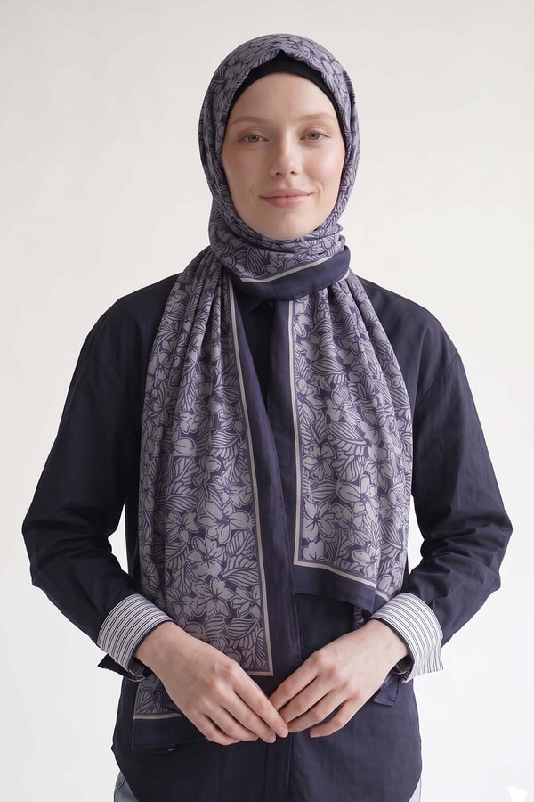 Lacivert Menekşe Desenli Olera Şal