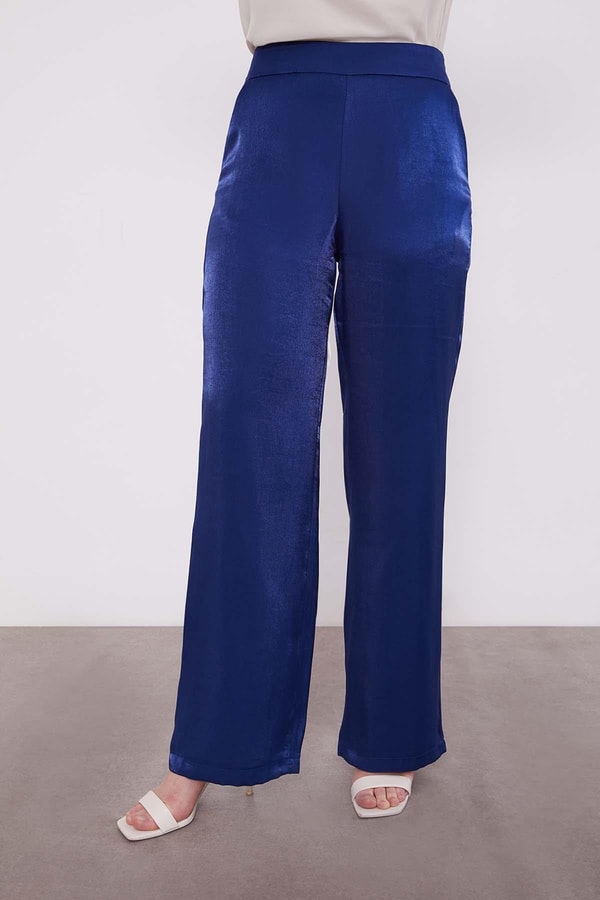 Lacivert Taş Detaylı İkili Takım