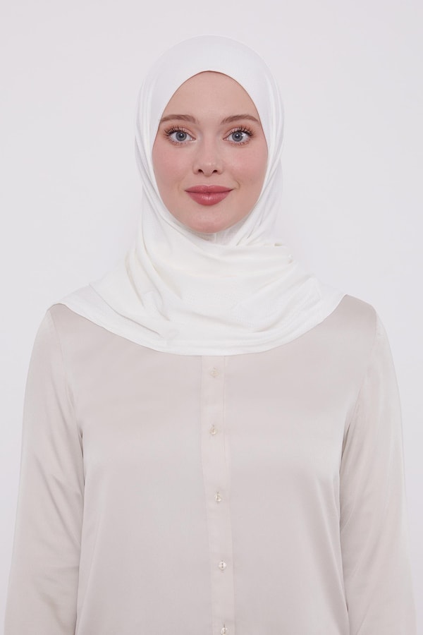 Beyaz Hijap Scarfs