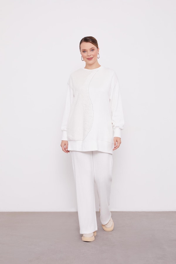 Ekru Peluş Detaylı Kaşmir İkili Takım