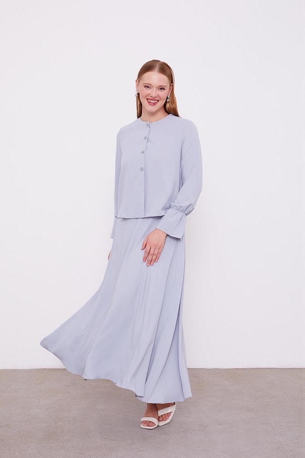 Gri Kısa Şifon Gömlekli Etek Takım