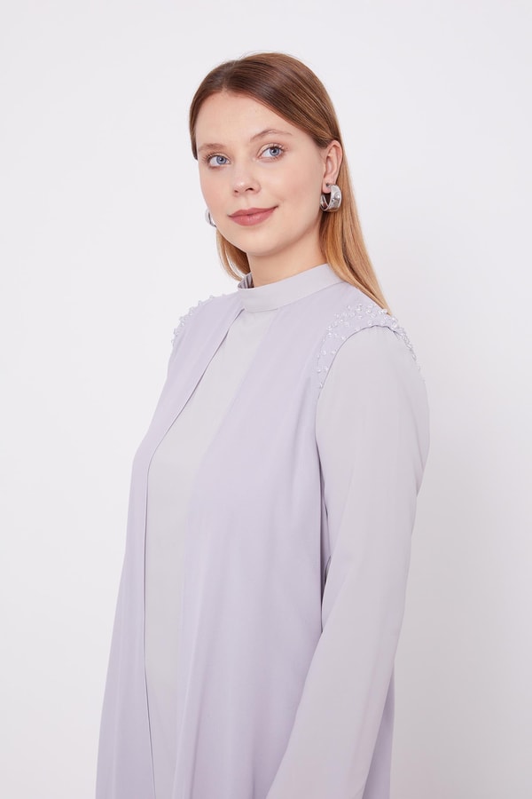 Gri Şifon Omuzları İşlemeli İkili Takım