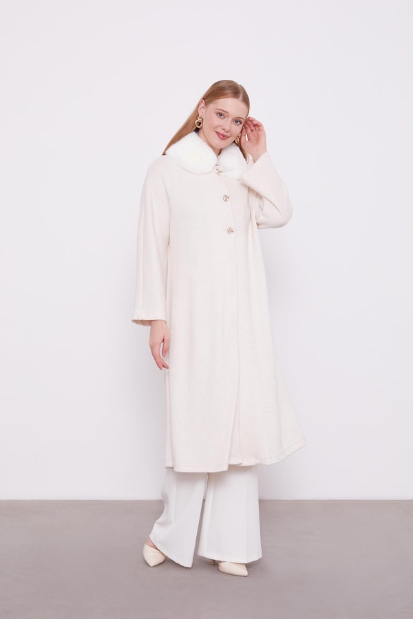 Krem Yakası Kürklü Kaşmir Hırka