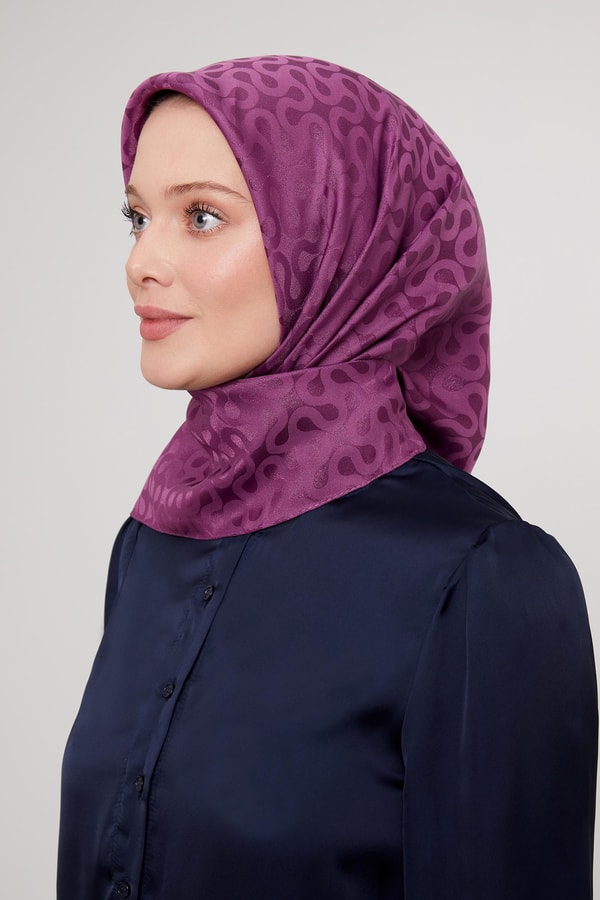 Mürdüm S Desen Krstal Jakar Eşarp