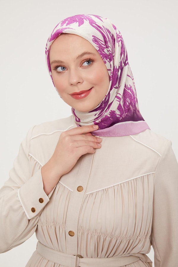 Pembe Çiçek Soyut Desen Modal İpek Eşarp