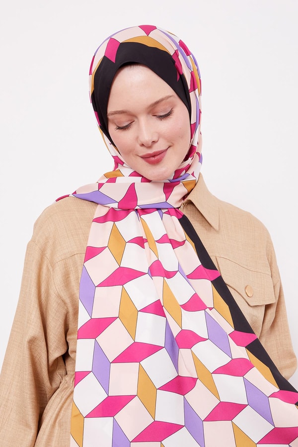 Siyah - Gold Geometrik Desen Club Şal