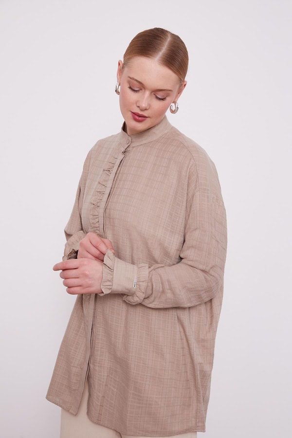 Vizon Patı Fırfırlı Gömlek