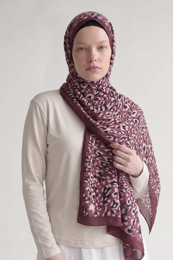 Lila Leopar Dokulu Sport Şal