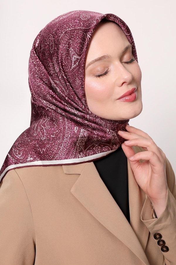 Menekşe Soyut Etnik Desen Twill İpek Eşarp