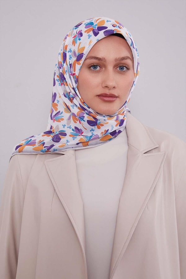 Mor Çiçek Desen Soft Eşarp